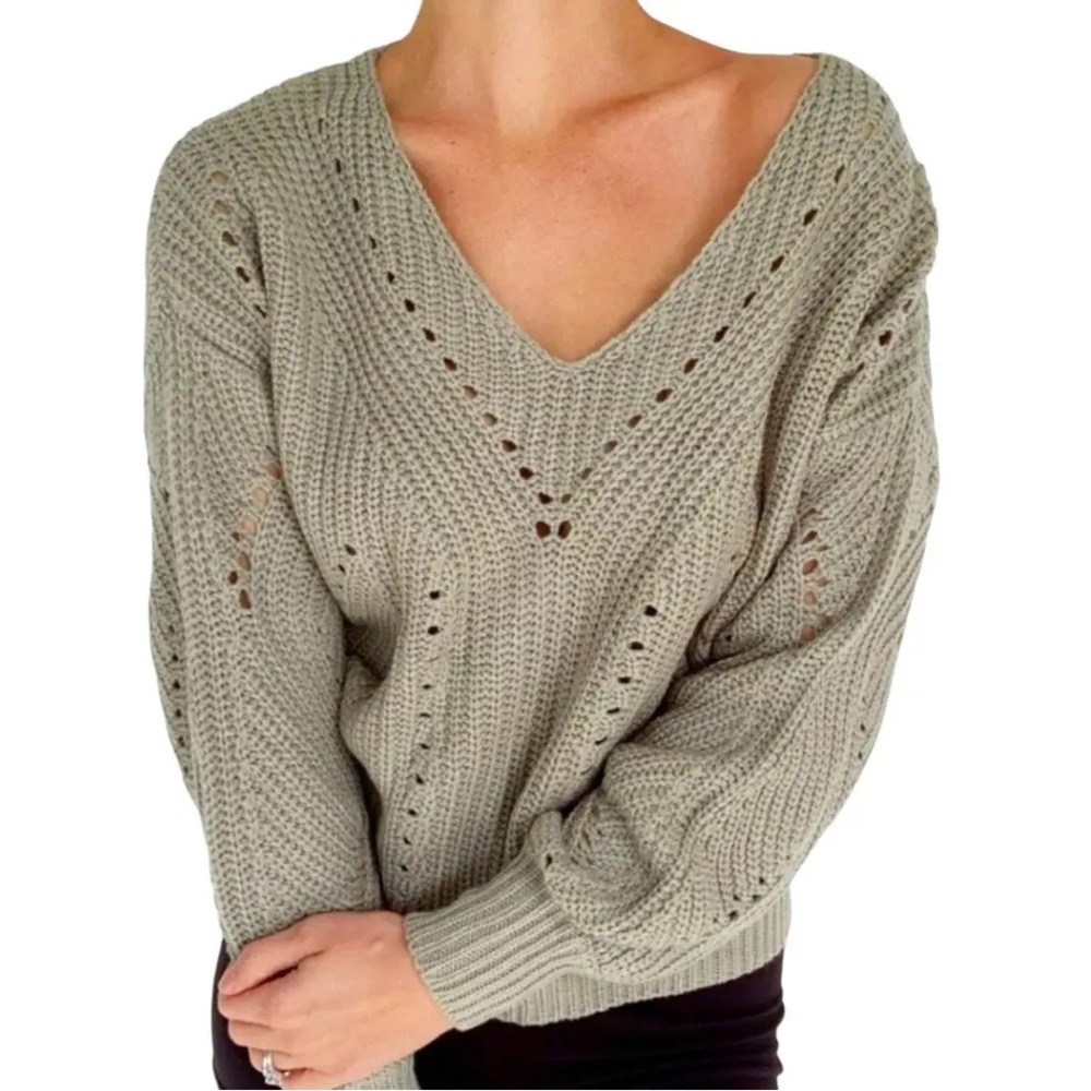 Moon & Madison Sage Green Sweater